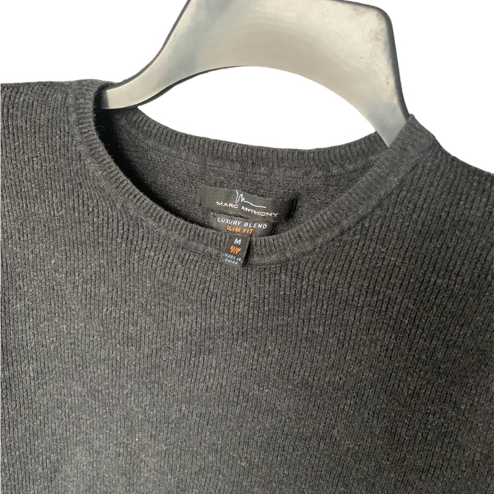 Size medium Marc Anthony slim fit sweater